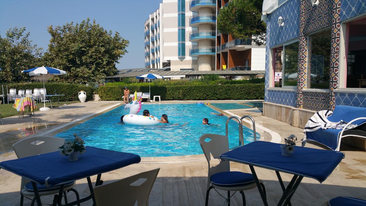 Art Beach Hotel กุเซลชามิล ภายนอก รูปภาพ
